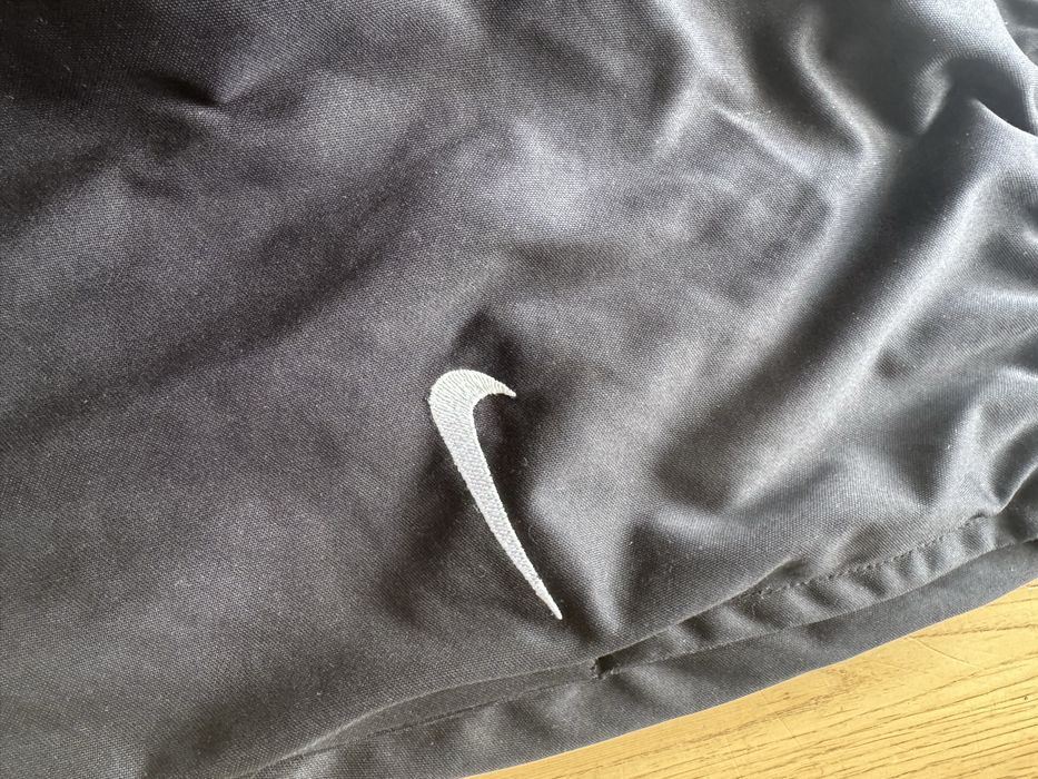 Spodnie Nike dla chlopca na 137-147 cm, dry fit