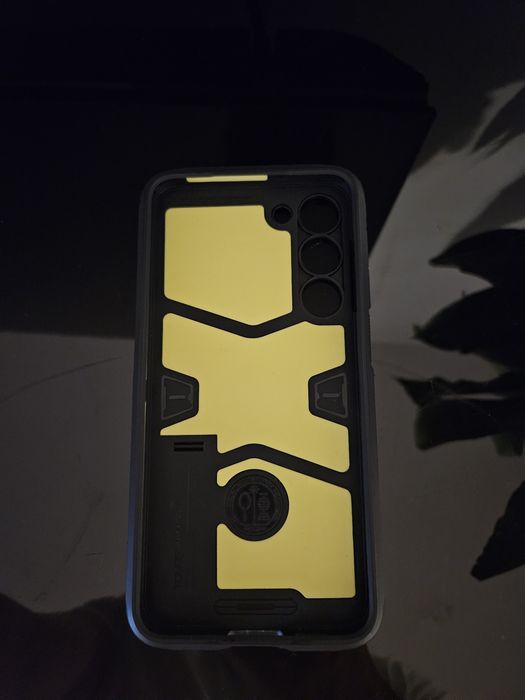 Galaxy S23+ etui case spigen
