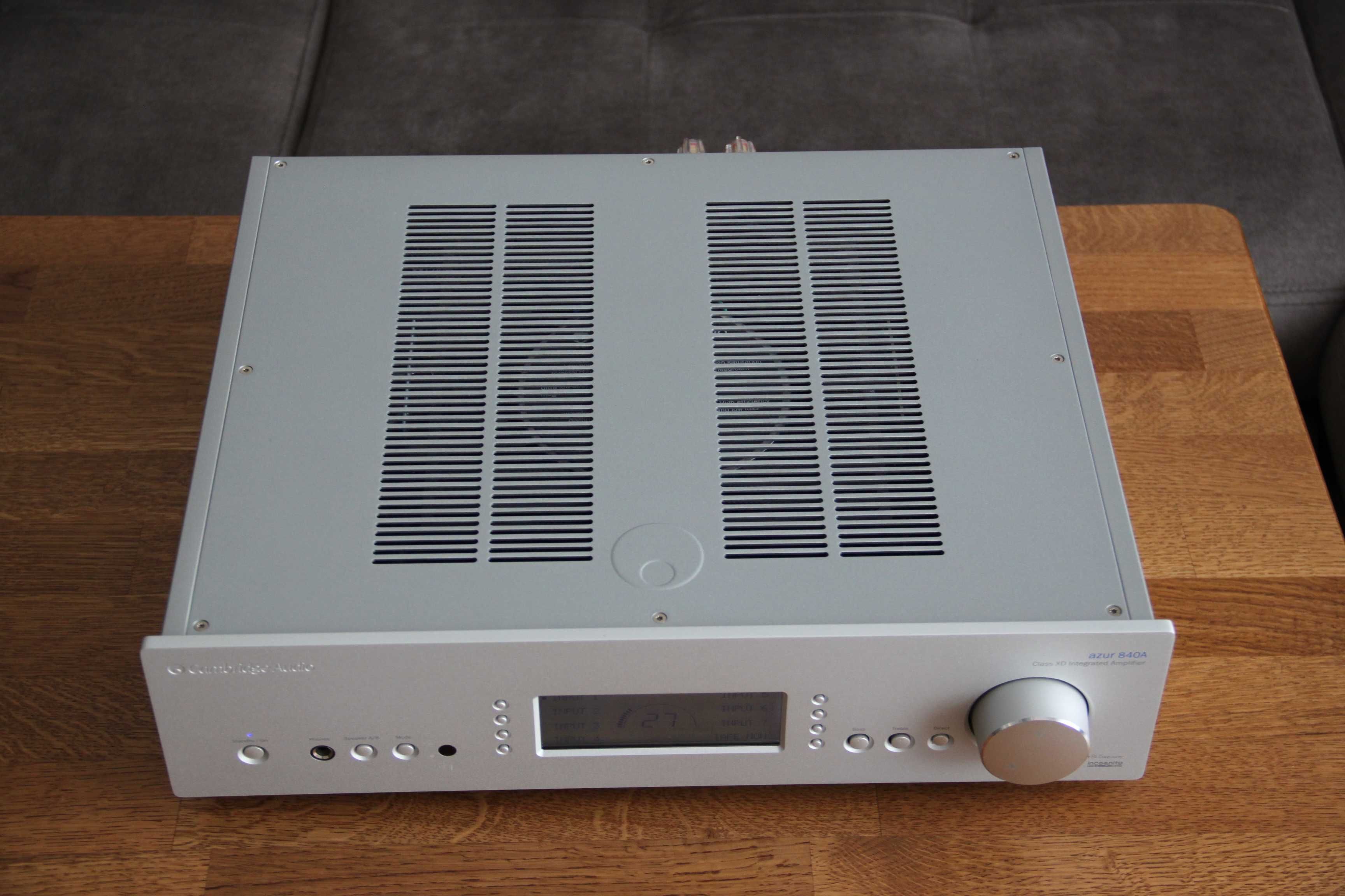 Wzmacniacz Cambridge Audio AZUR 840A v2