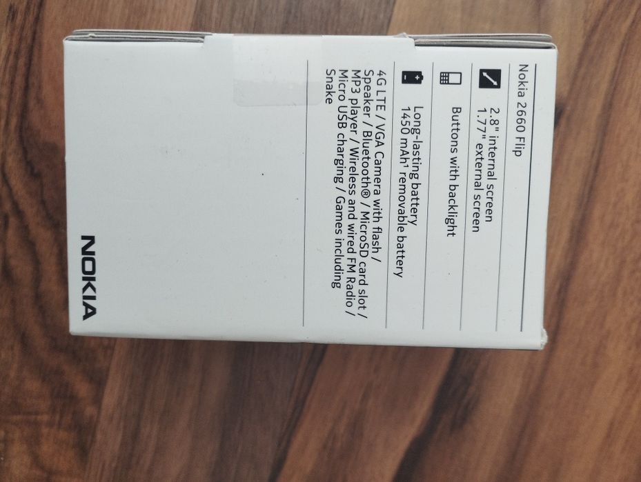 Мобильный телефон Nokia 2660 Flip