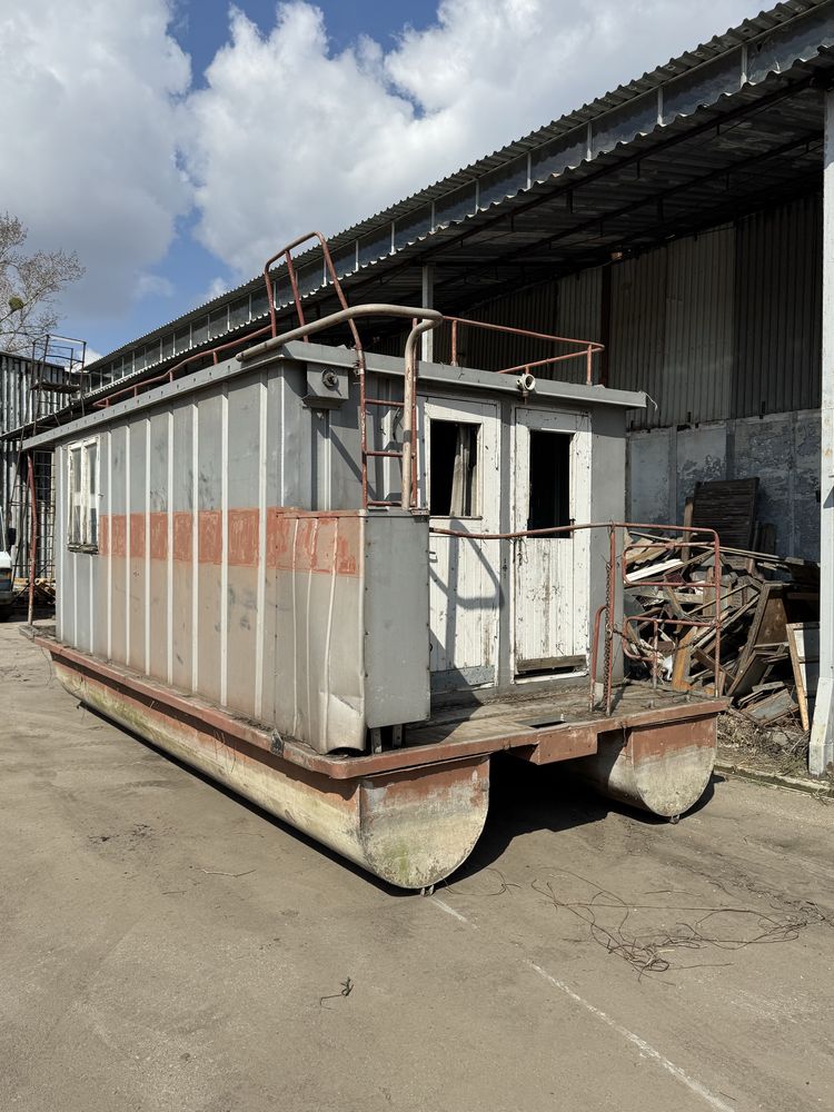 Продам Плавающий домик