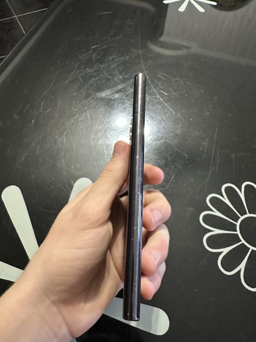 Samsung Galaxy S22 Ultra 12/256