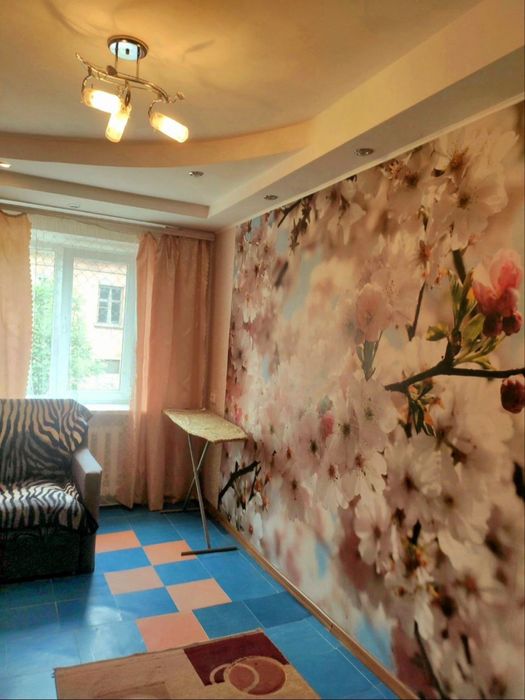 Продам 2 х ком в Центре