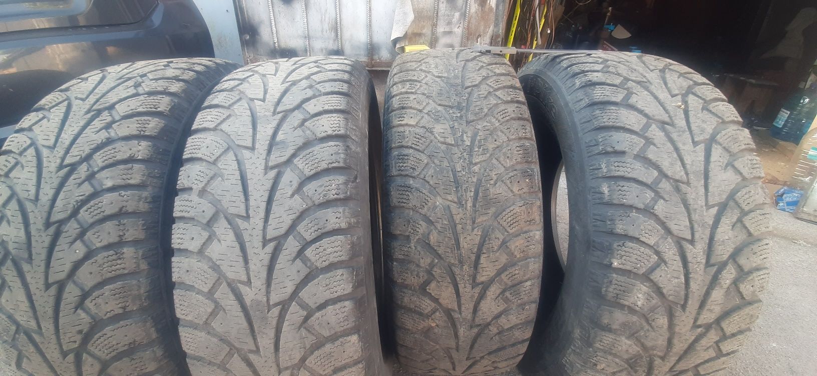 HANKOOK 215.60 R16