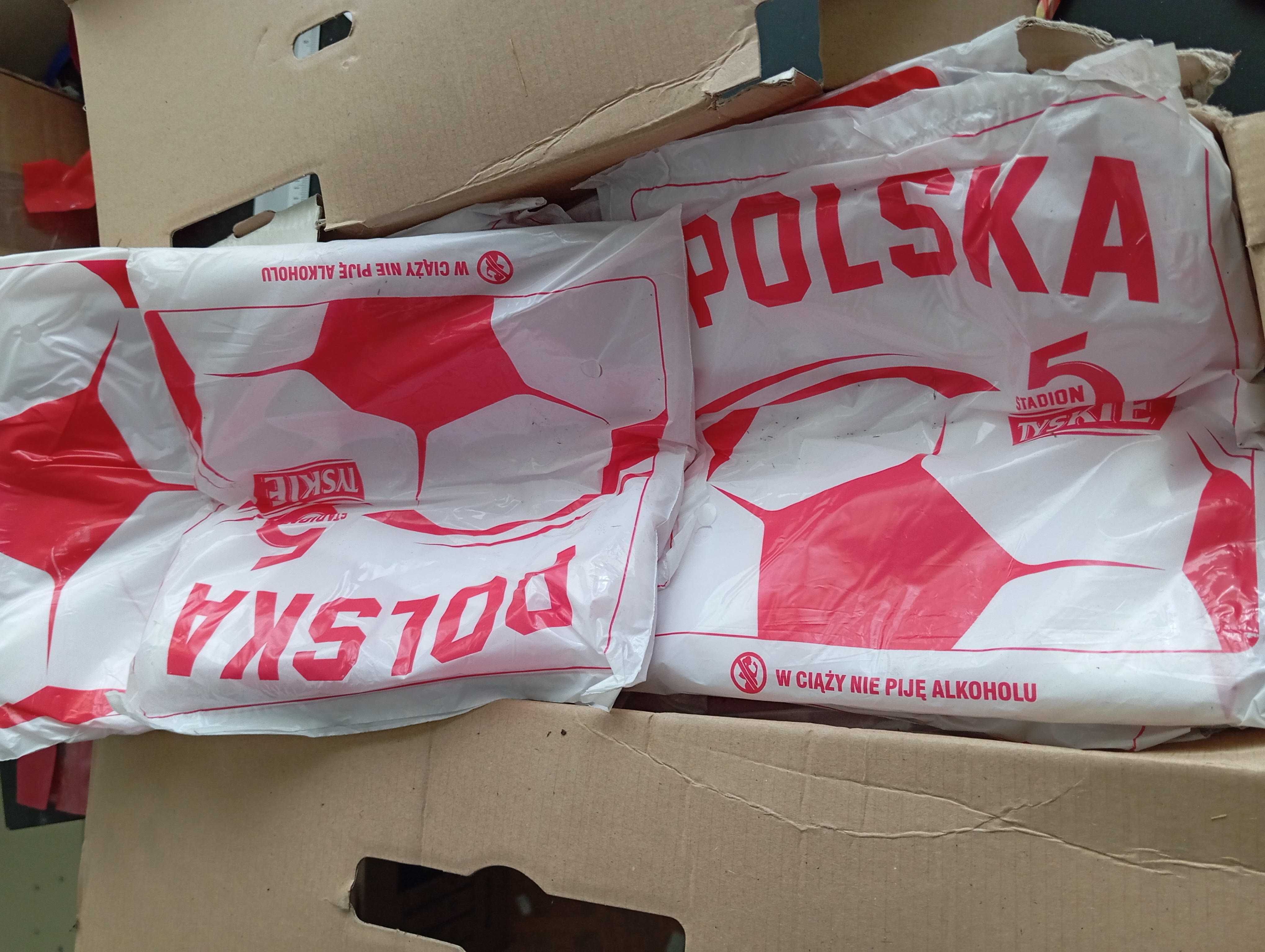 Flagi Polski z akcji Tyskie , 30 sztuk , nowe