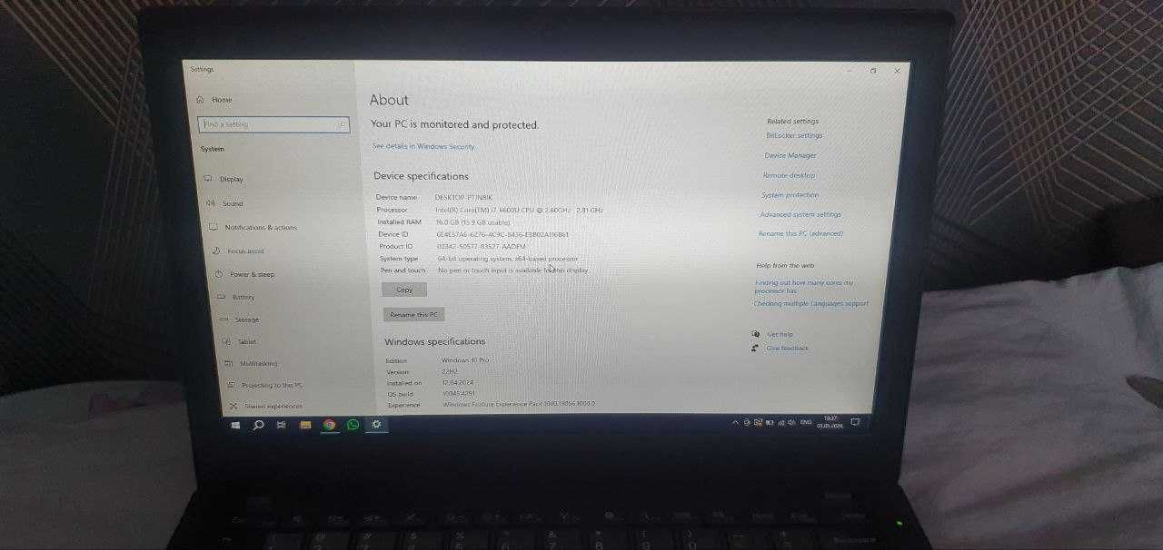 Ноутбук Lenovo ThinkPad X260 12.5, i7/16GB DDR4/240GB 4G LTE + Бонус