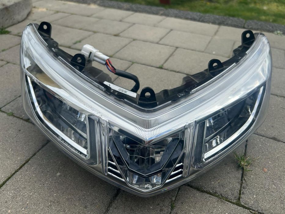 Lampa reflektor aprilia sxr 50