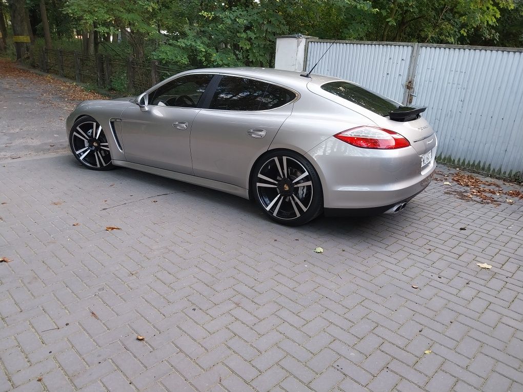 Panamera 4.8 S 440KM  PDK