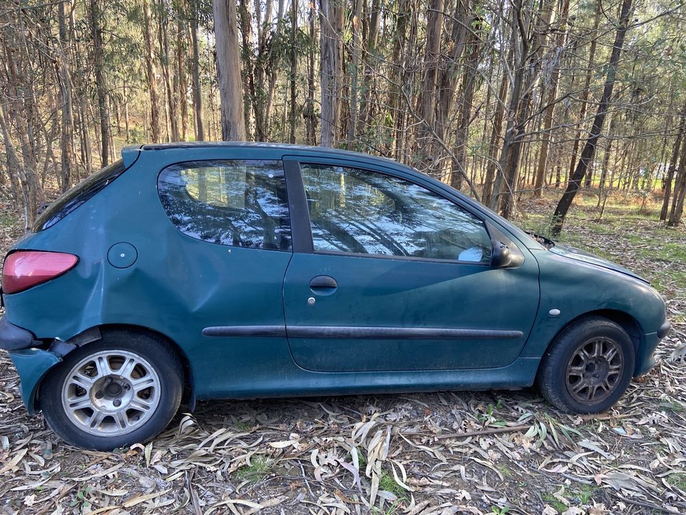 Peugeot 206 para peças