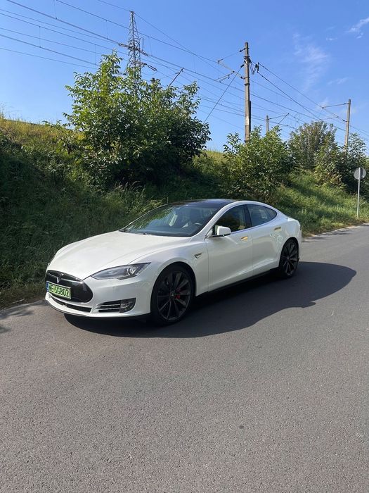 Tesla Model S Tesla model S P85+, darmowe ładowanie, autopilot