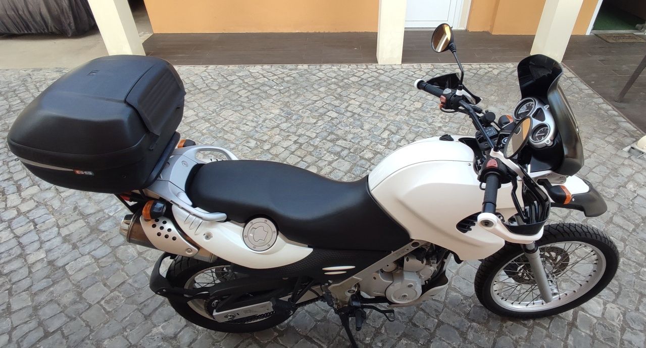 BMW F 650 GS versão DAKAR