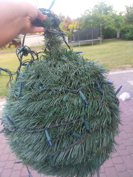 kula ozdobna zielona