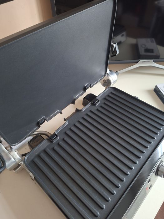 Продам новую мультигриль про Delonghi + подарунок