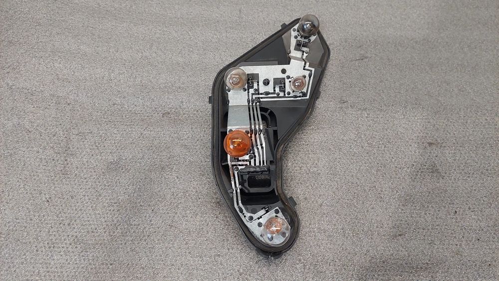 Suporte lâmpada esquerdo PEUGEOT 207 (WA_, WC_)