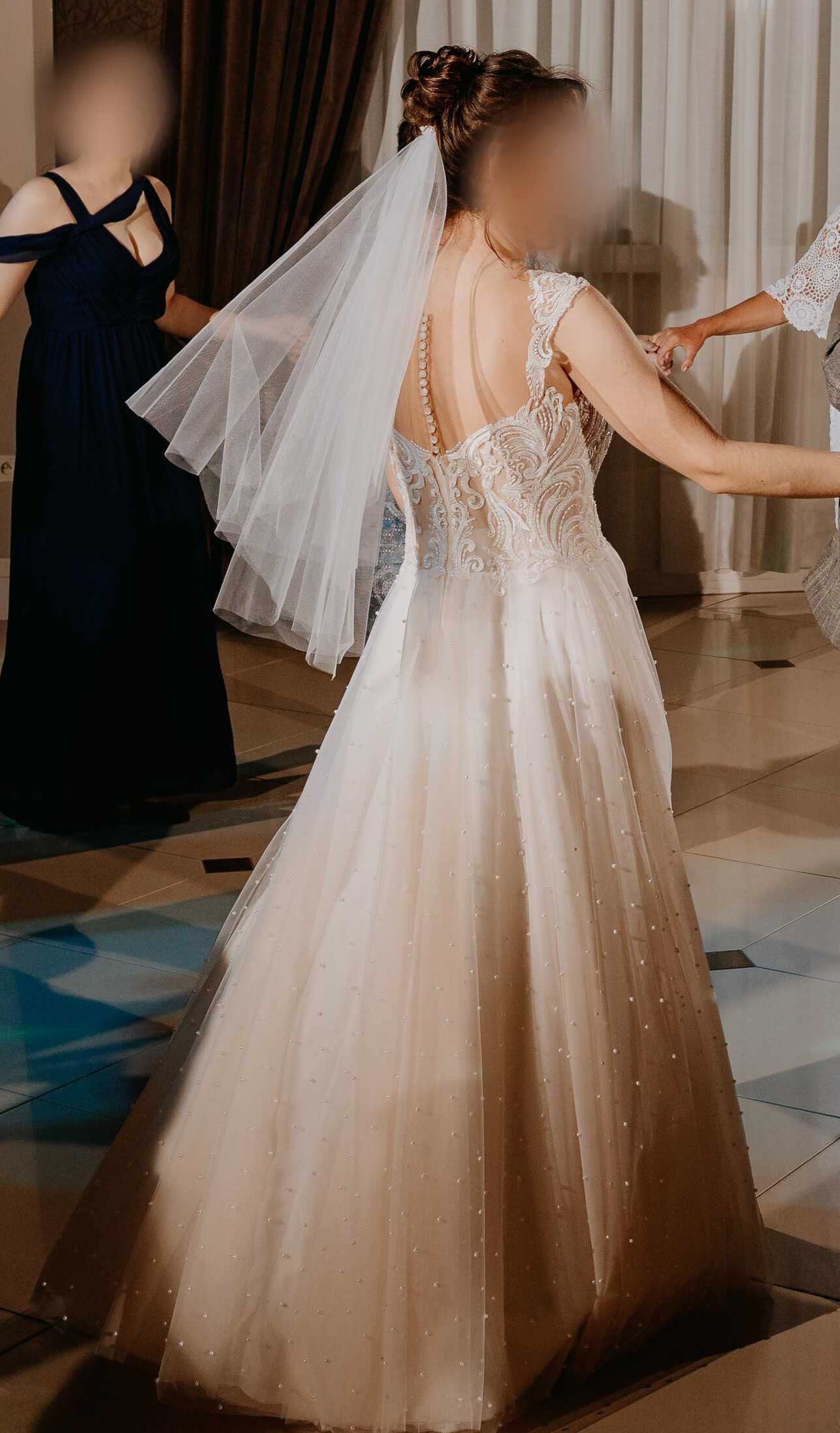 Suknia ślubna La Perla marki Diana