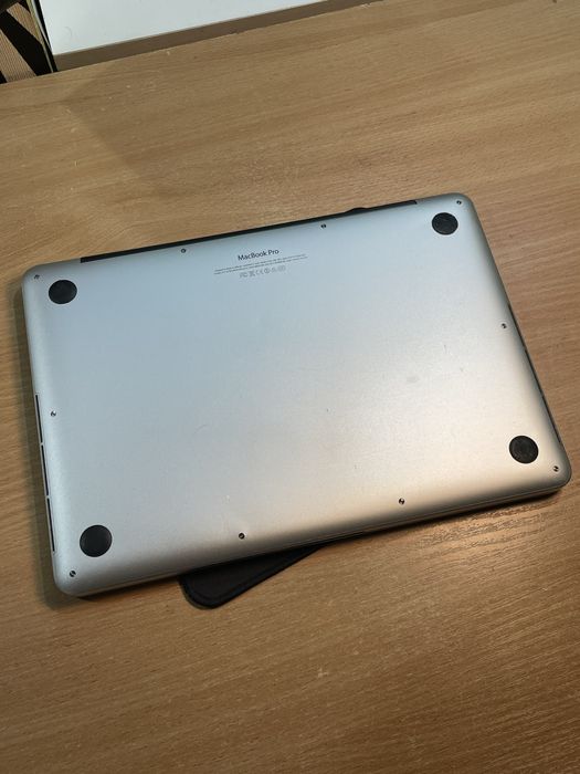 Macbook Pro 13 Retina 8gb A1502