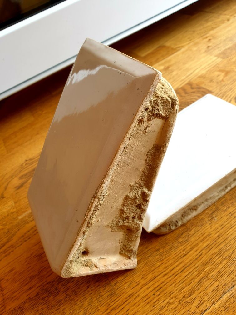 Kafle piecowe, białe szkliwo