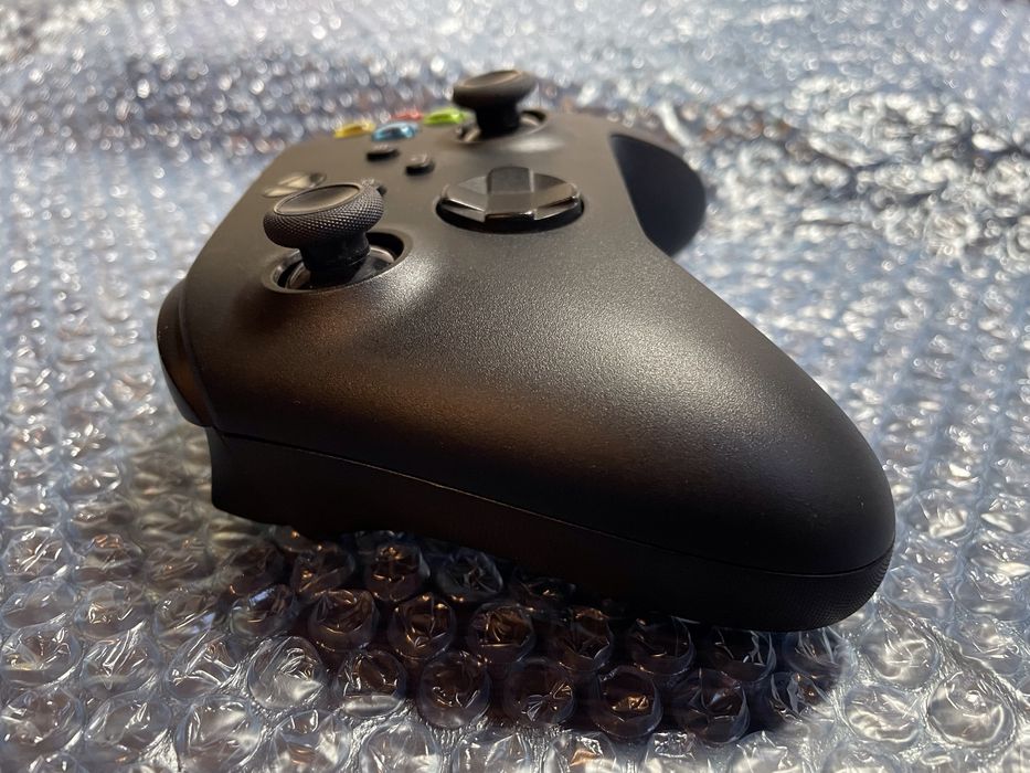 Геймпад Xbox Controller 1914 Carbon Black в гарному стані