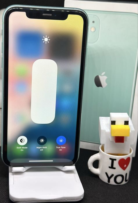 Iphone 11 64gb. Ідеал новий акумулятор!