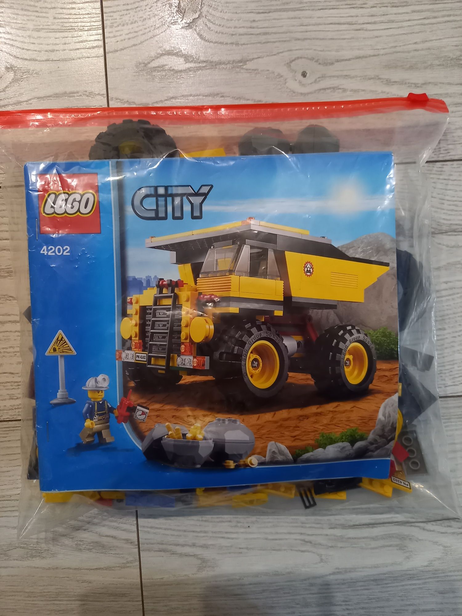 LEGO City 4202 Ciężarówka Górnicza