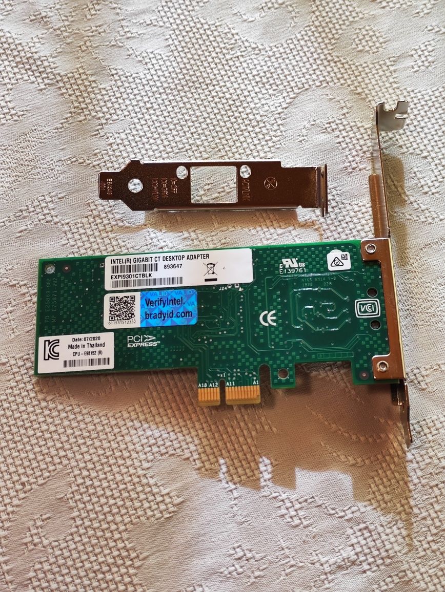 Продаю мережеву карту intel®