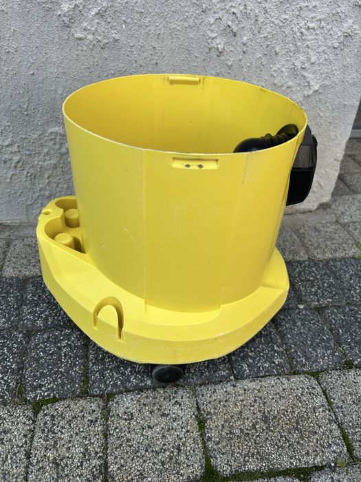 Zbiornik do odkurzacza Karcher Wd2 stary model