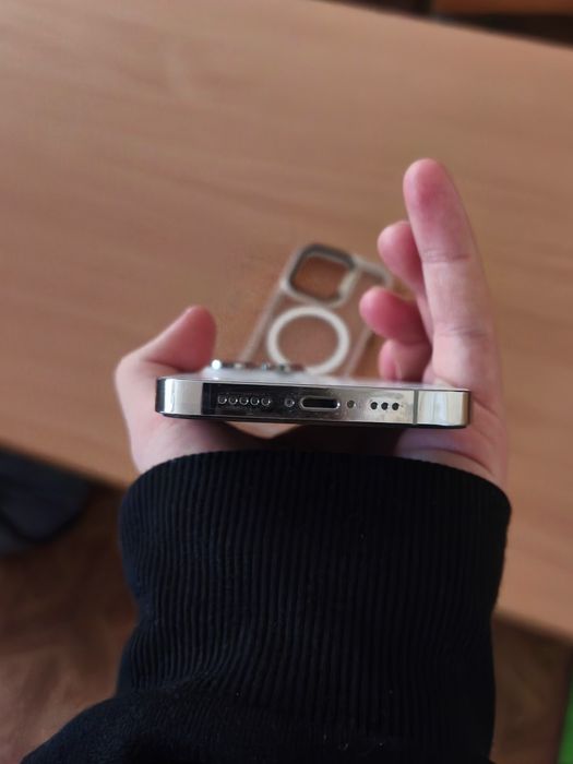 Айфон 14 про , хорошие состоянии