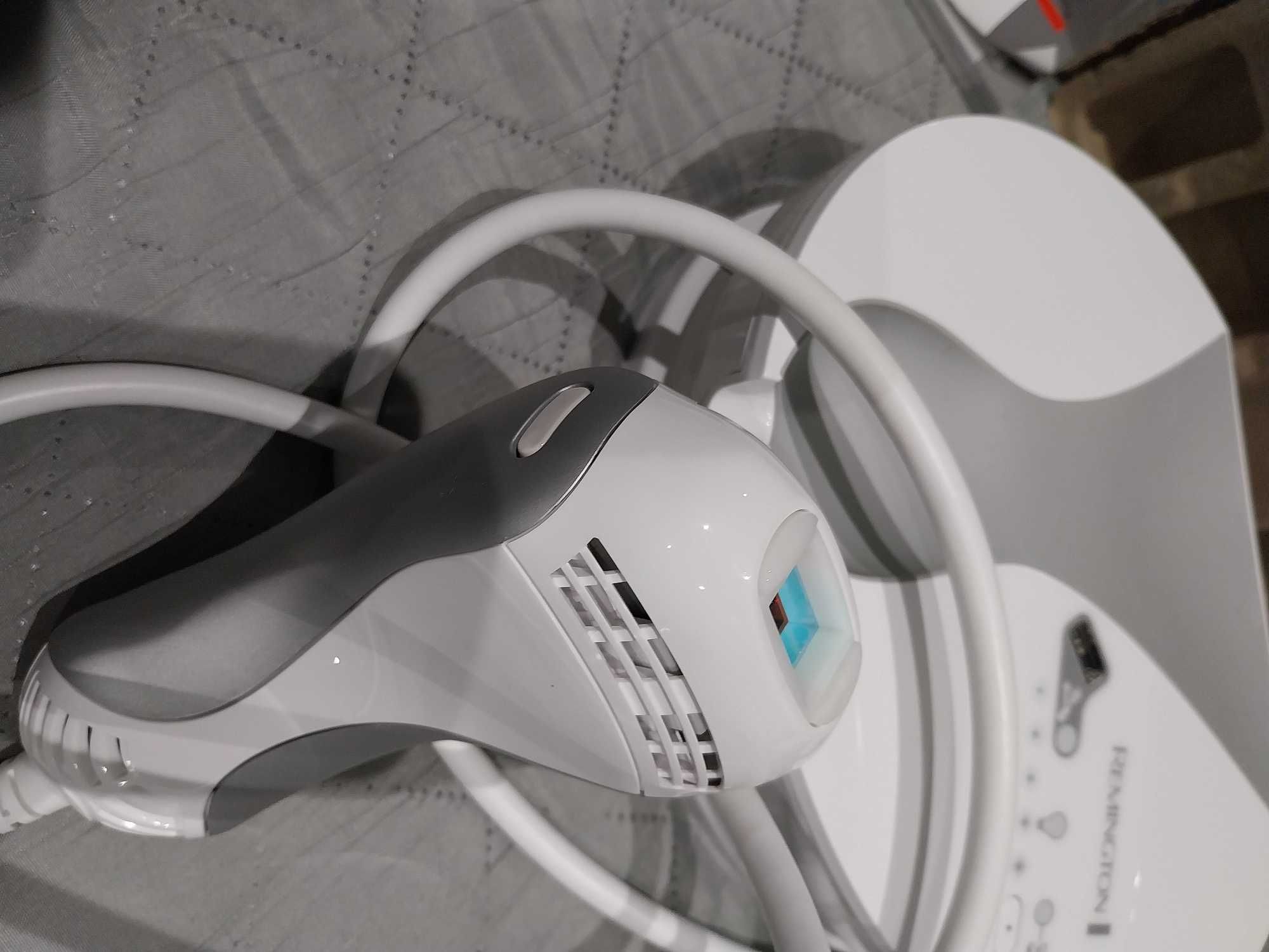 Depilator Remington iLight IPL6780