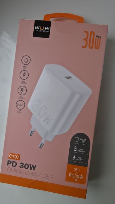 Мережевий зарядний пристрій WUW C197 PD 30W White