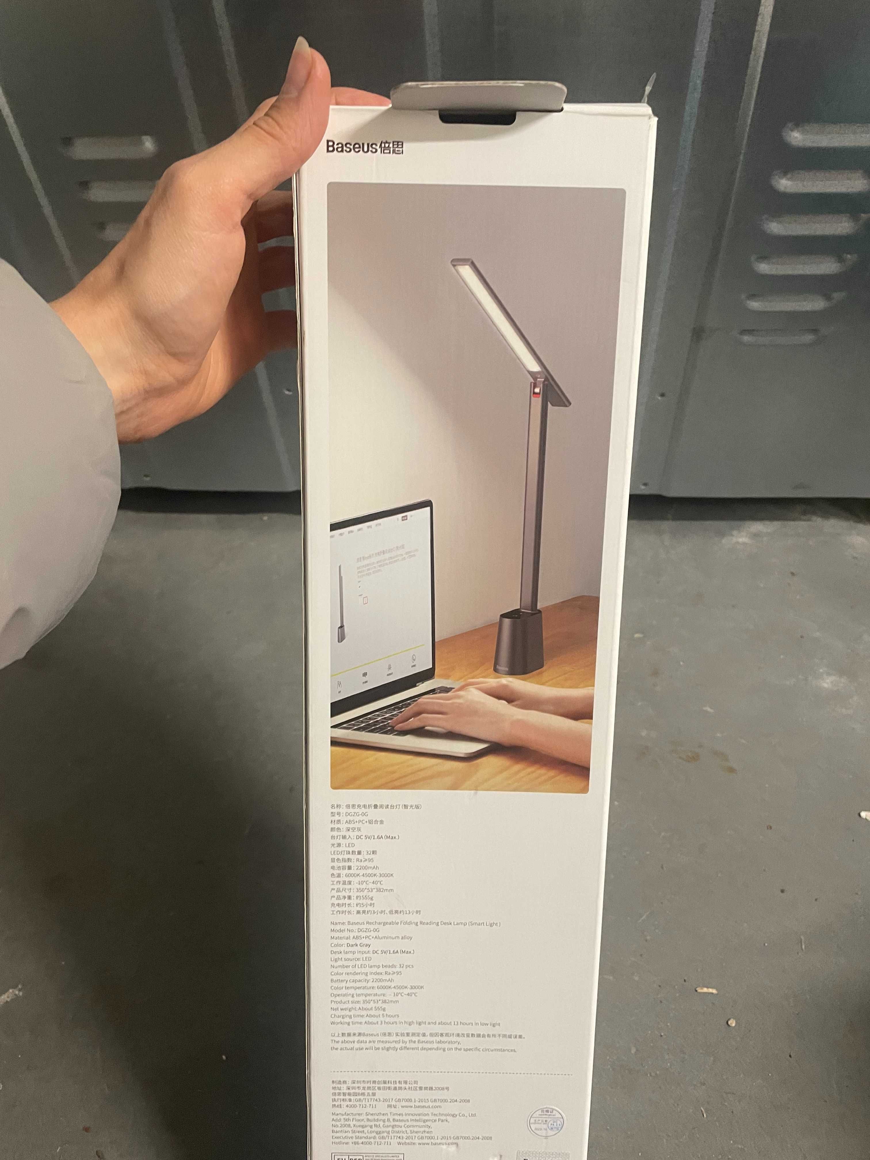 Baseus Smart Eye Bezprzewodowa lampka biurkowa czujnik światła LED