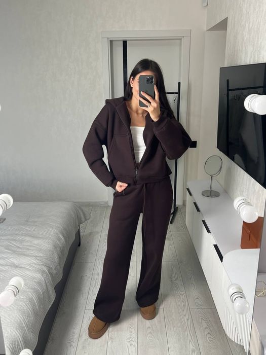 Спортивний костюм жіночий