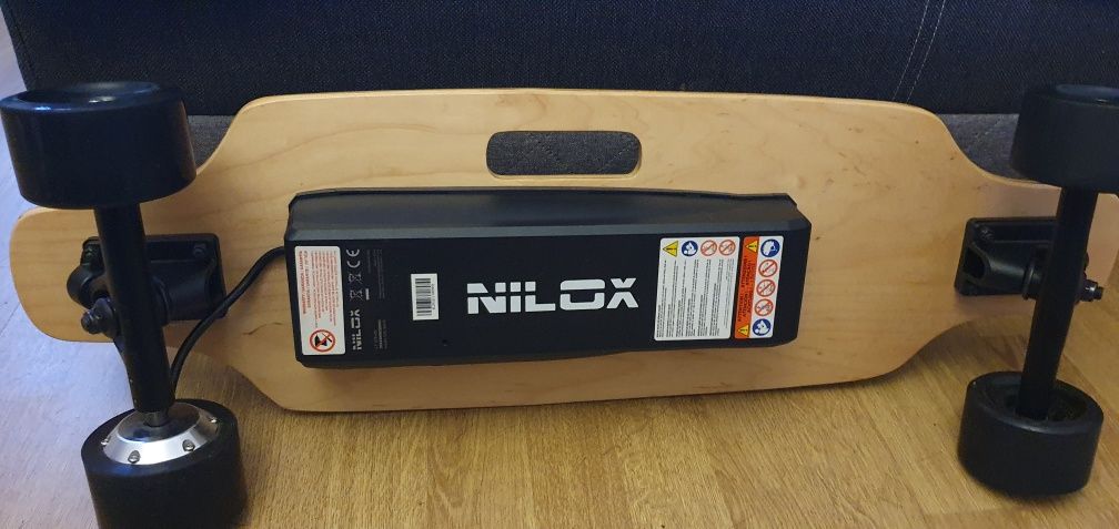 Deskorolka elektryczna Nilox Doc