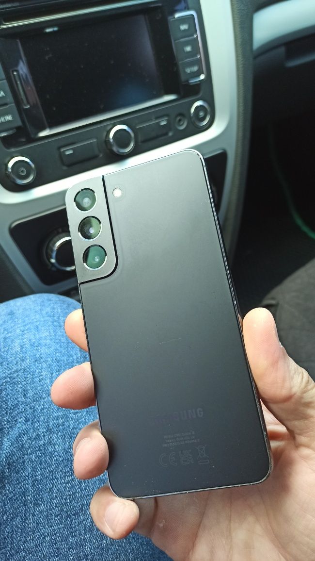 Samsung S22 S901B/DS 6/128 GB