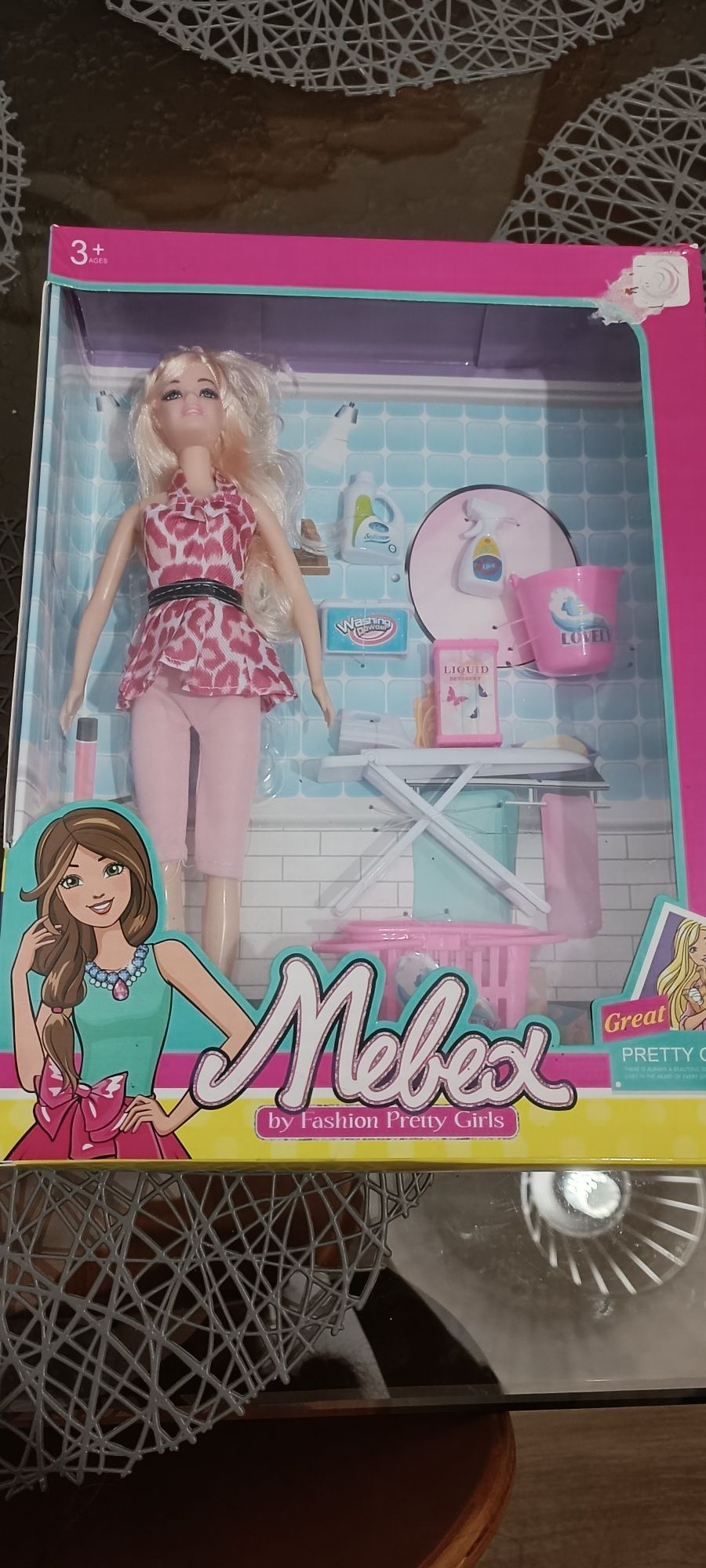 Zestaw Lalka ala Barbie w Pralni z Akcesoriami