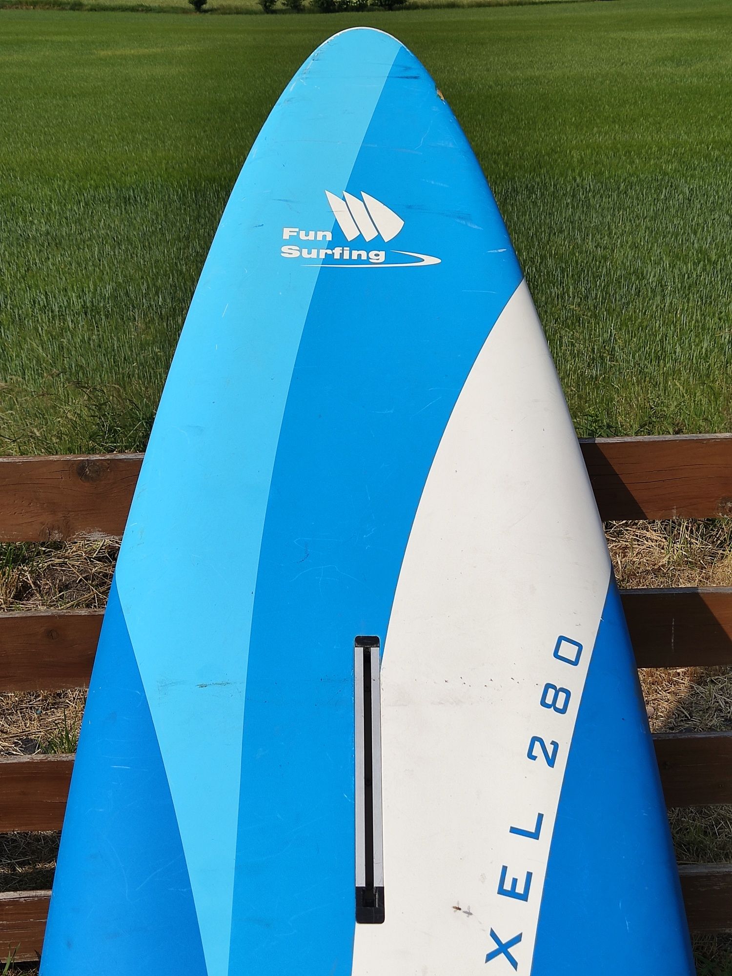 Deska 150 litrów szer. 71cm dł. 280cm Axel Windsurfing Nauka