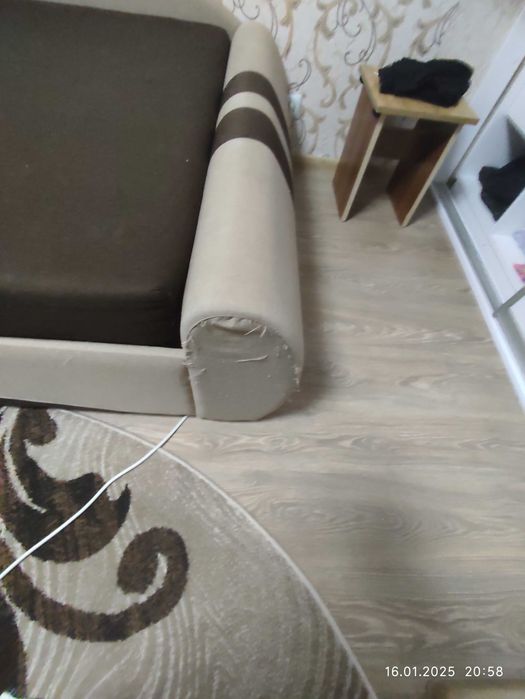 Продам діван кровать