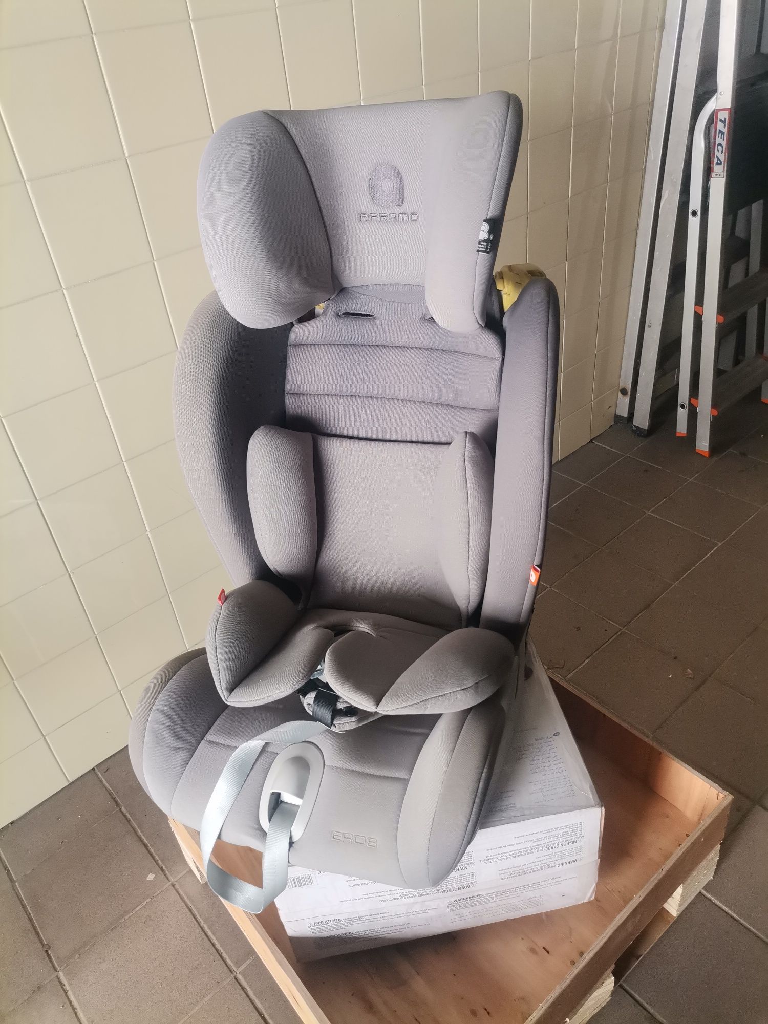Cadeira auto Isofix Apramo Eros 1/2/3