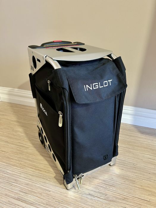 Kufer kosmetyczny Inglot ZUCA