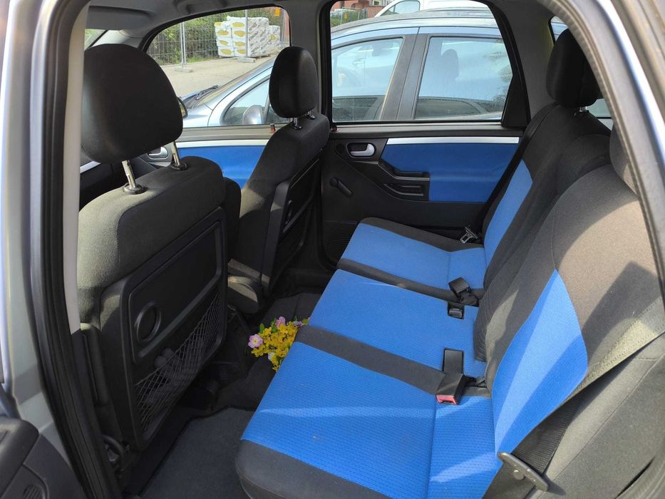 Opel Meriva 1,6 benzyna automat niski przebieg