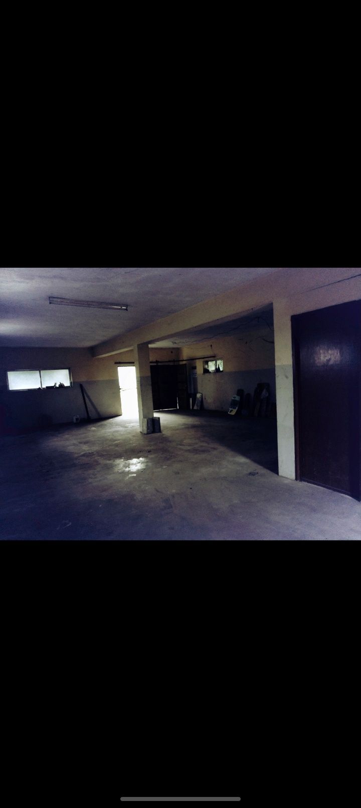 Armazém e garagem