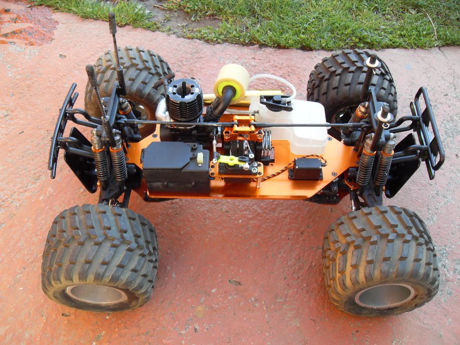 OFNA TITAN XXL 4.6 ccm MONSTER 1:8 Nitro  Spalinowy Model RC