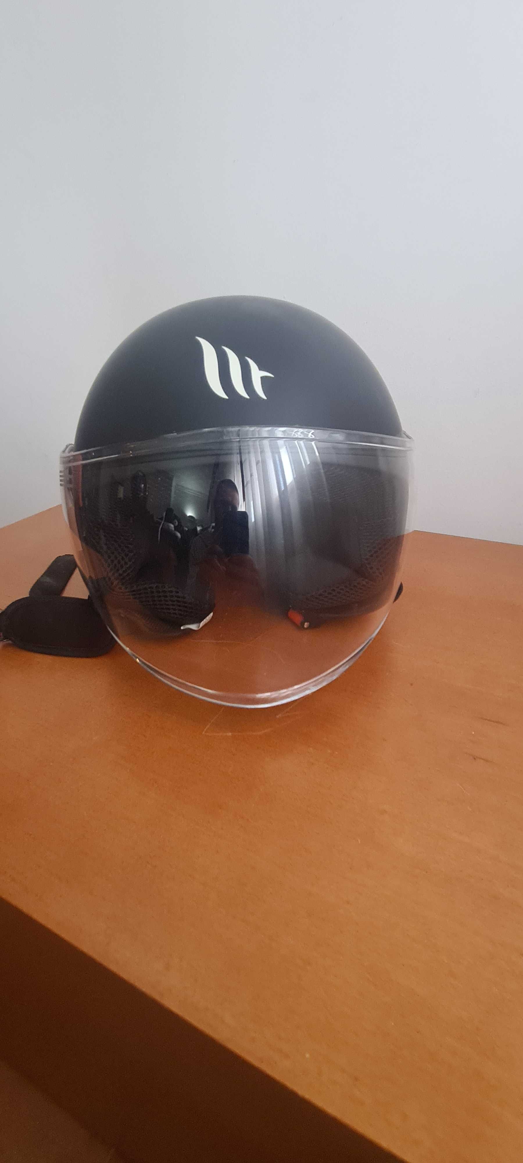 Vendo  capacetes