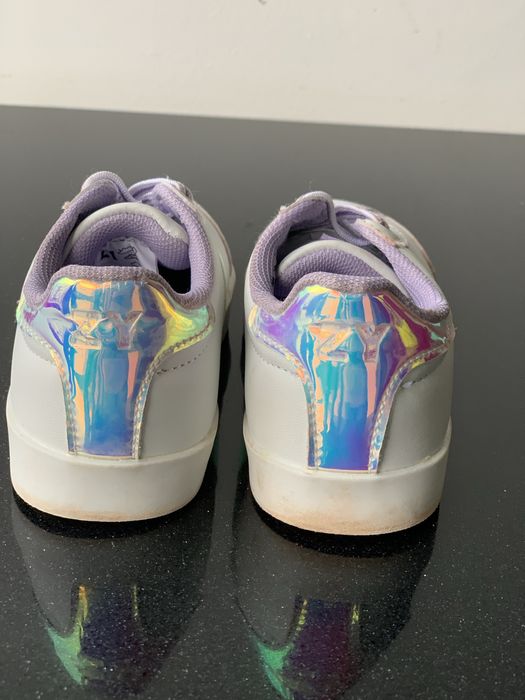 Tenis criança brilhantes zippy