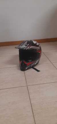 Capacete motocross; Marca MDC Semi-novo