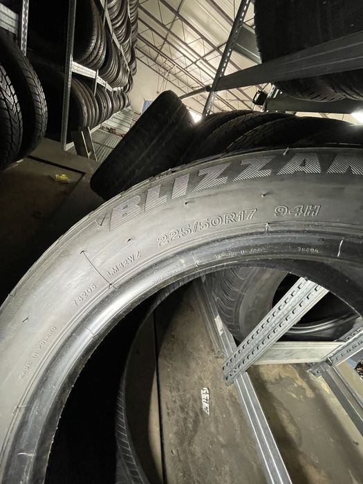 Bridgestone 225/50 R17