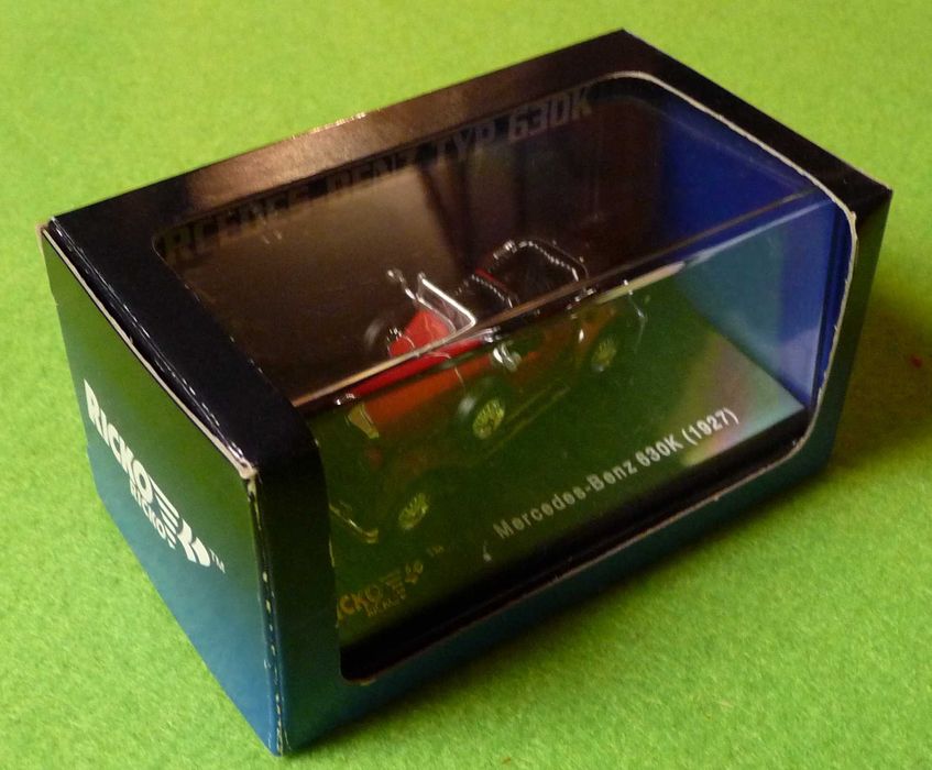 Excelente Miniatura Mercedes escala 1:87 RICKO HO