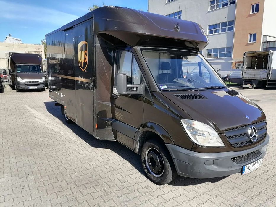 Mercedes-Benz Sprinter 513 cdi  UPS Post Foodtruck Koffer Kamper