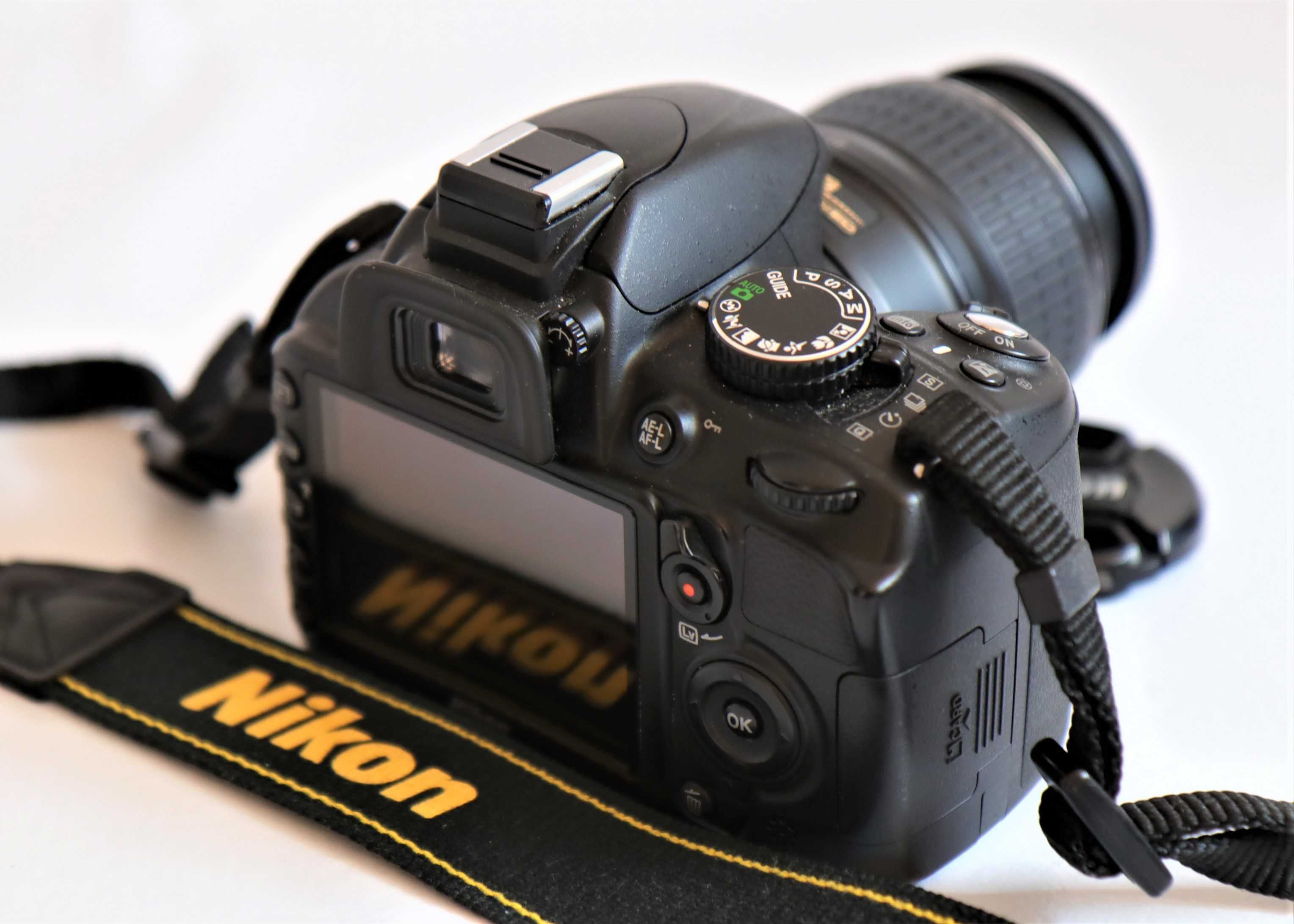 Nikon D3100 com lente Nikon 18-55mm máquina fotográfica digital