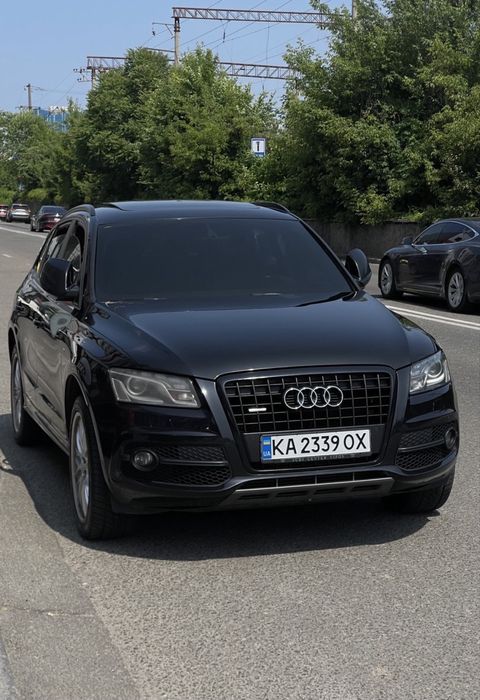 Audi Q5 quattro 2.0tfsi