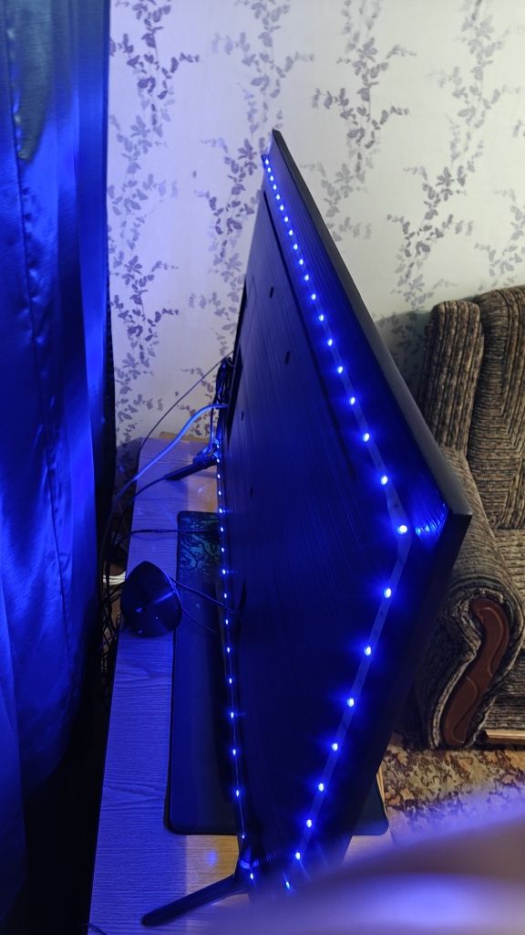 Продам в хорошем состоянии Samsung UE-49NU7172u
Картинка: HDR
Мультим